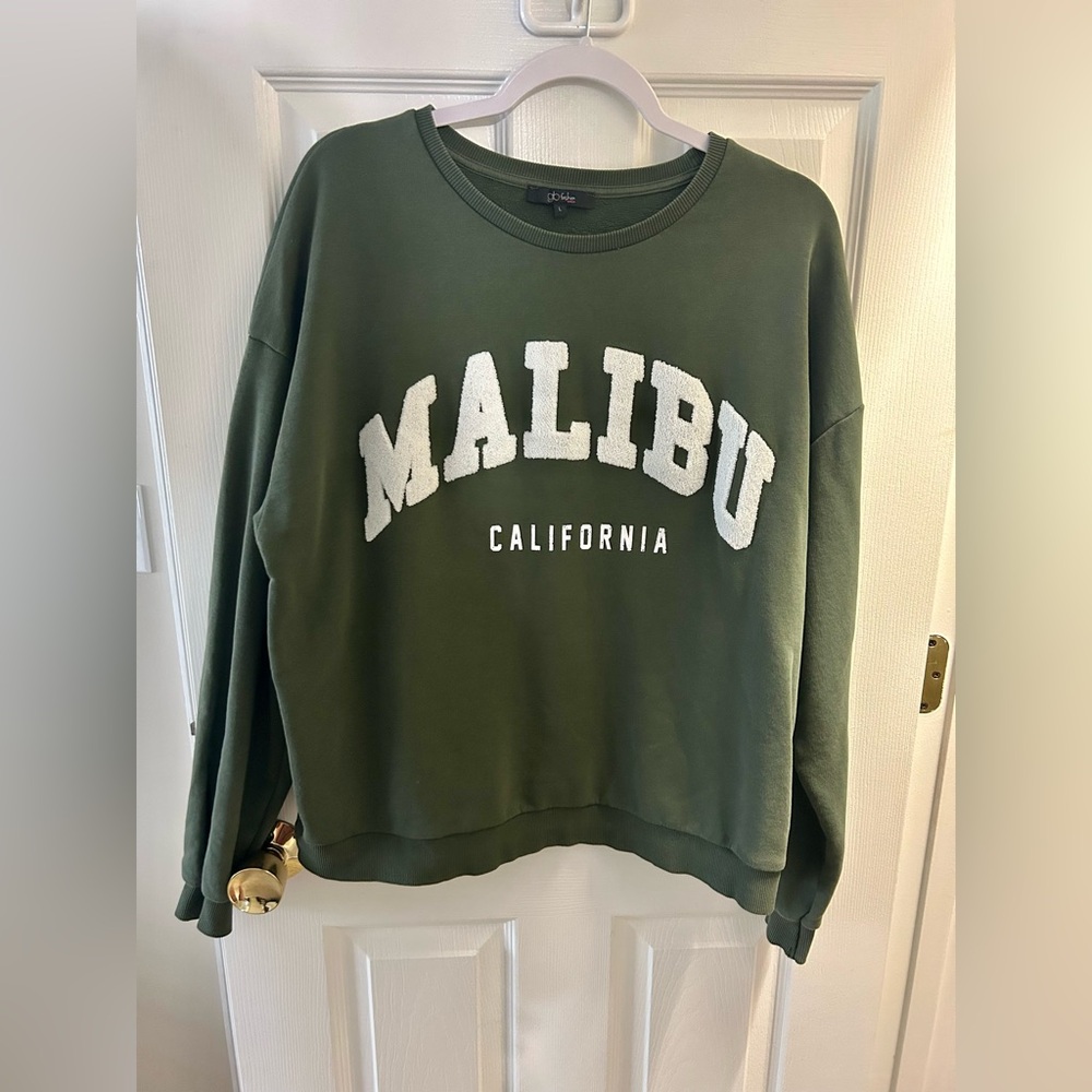 Green Sweatshirt Malibu California